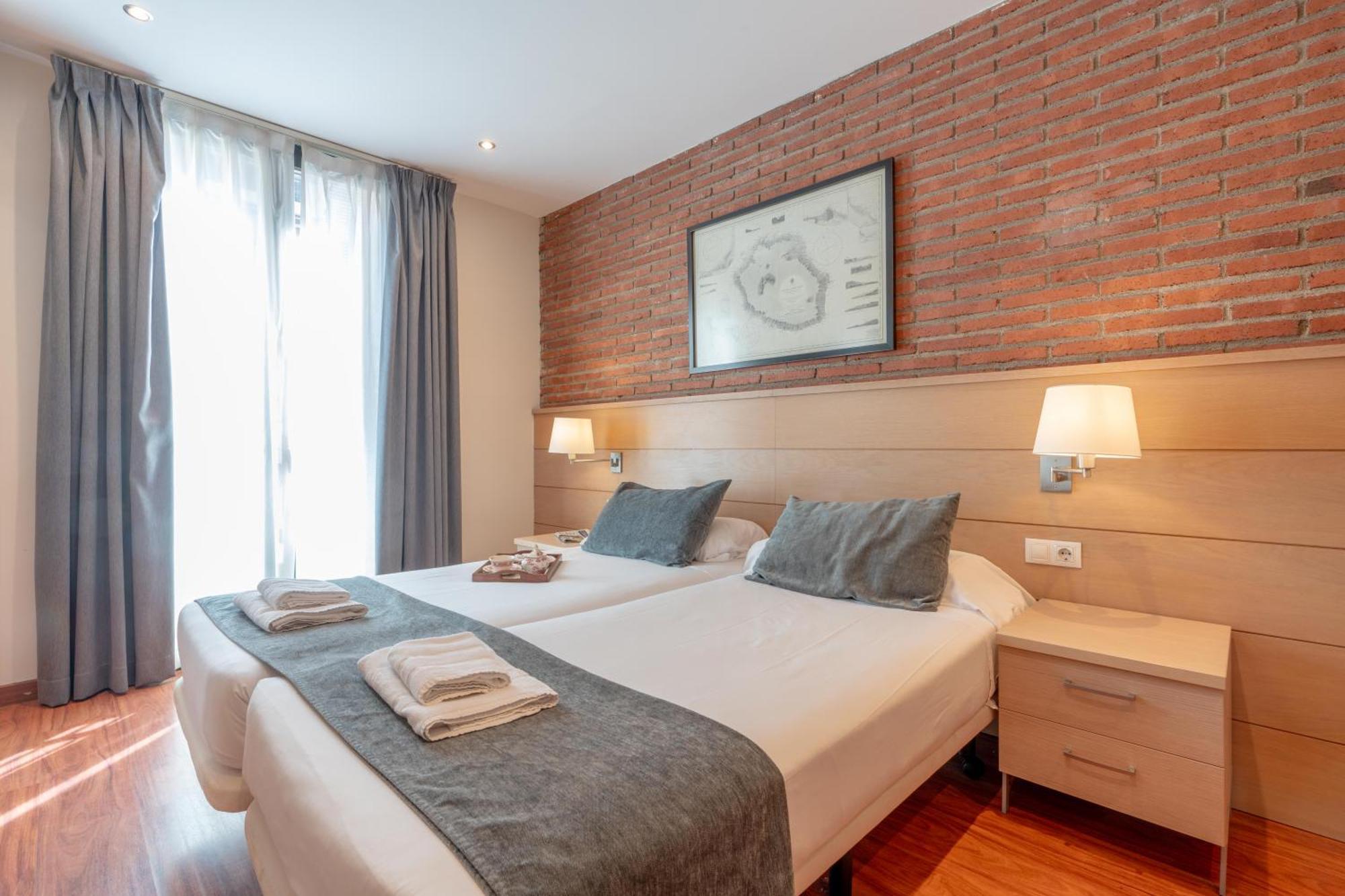 Serennia Cest Apartamentos Arc De Triomf Barcelona Zewnętrze zdjęcie