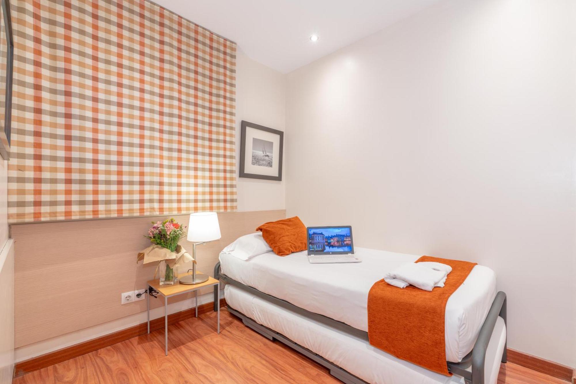 Serennia Cest Apartamentos Arc De Triomf Barcelona Zewnętrze zdjęcie