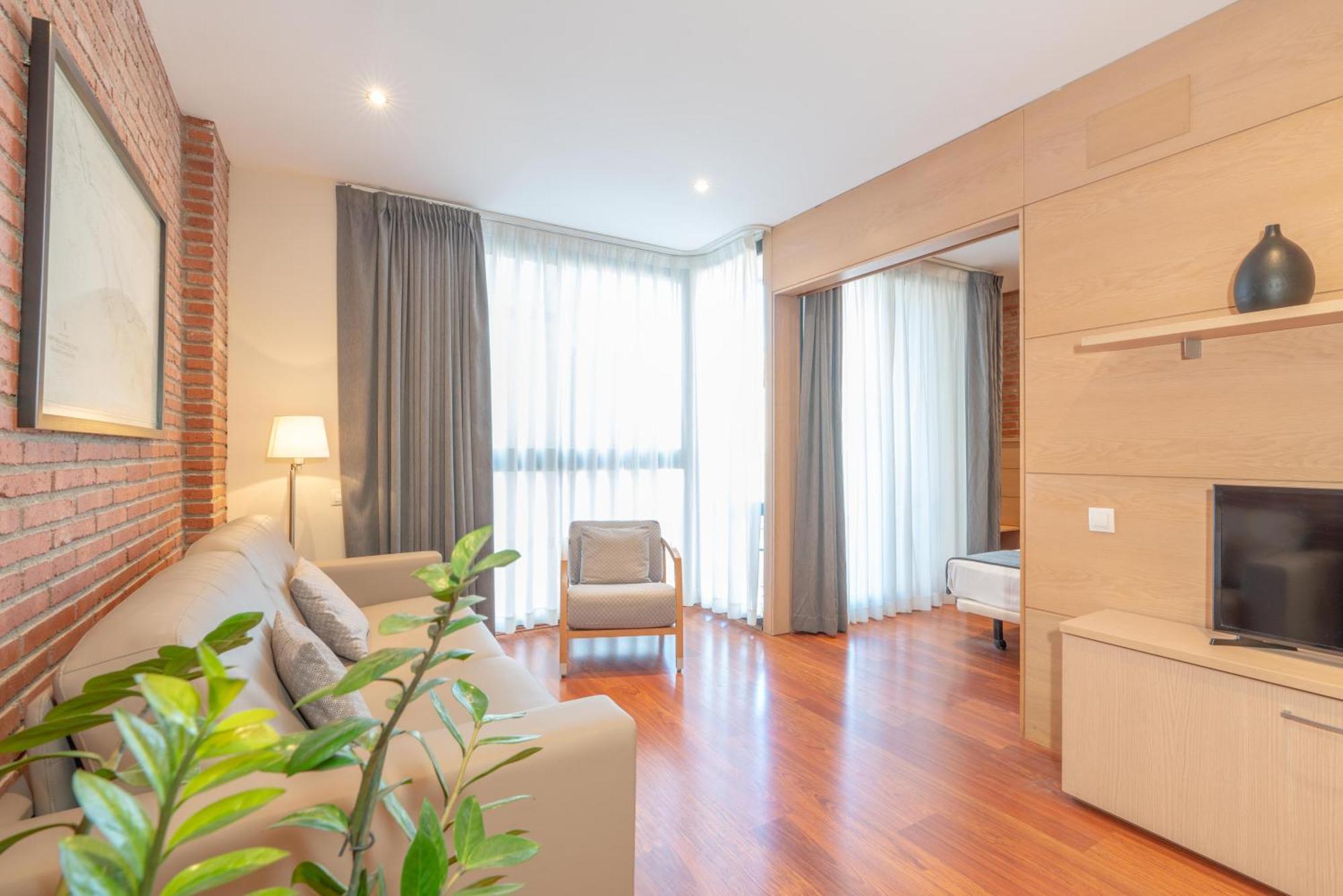 Serennia Cest Apartamentos Arc De Triomf Barcelona Zewnętrze zdjęcie
