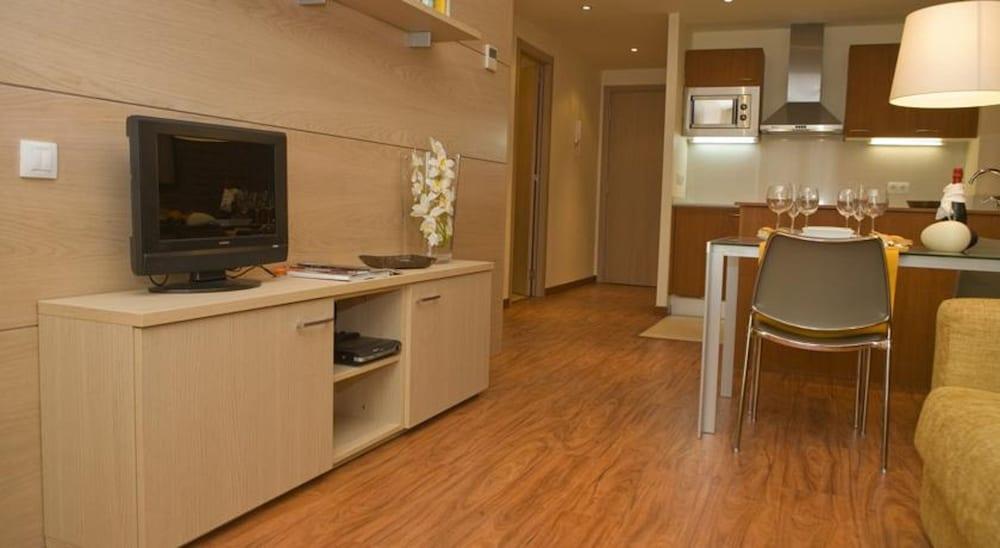 Serennia Cest Apartamentos Arc De Triomf Barcelona Zewnętrze zdjęcie